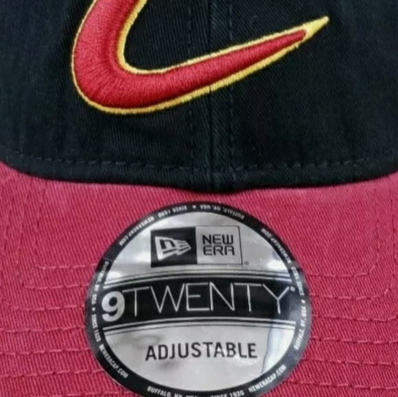 NEW Cleveland Cavaliers NBA Baseball Cap New Era 9Twenty Adjustable - Picture 3 of 7